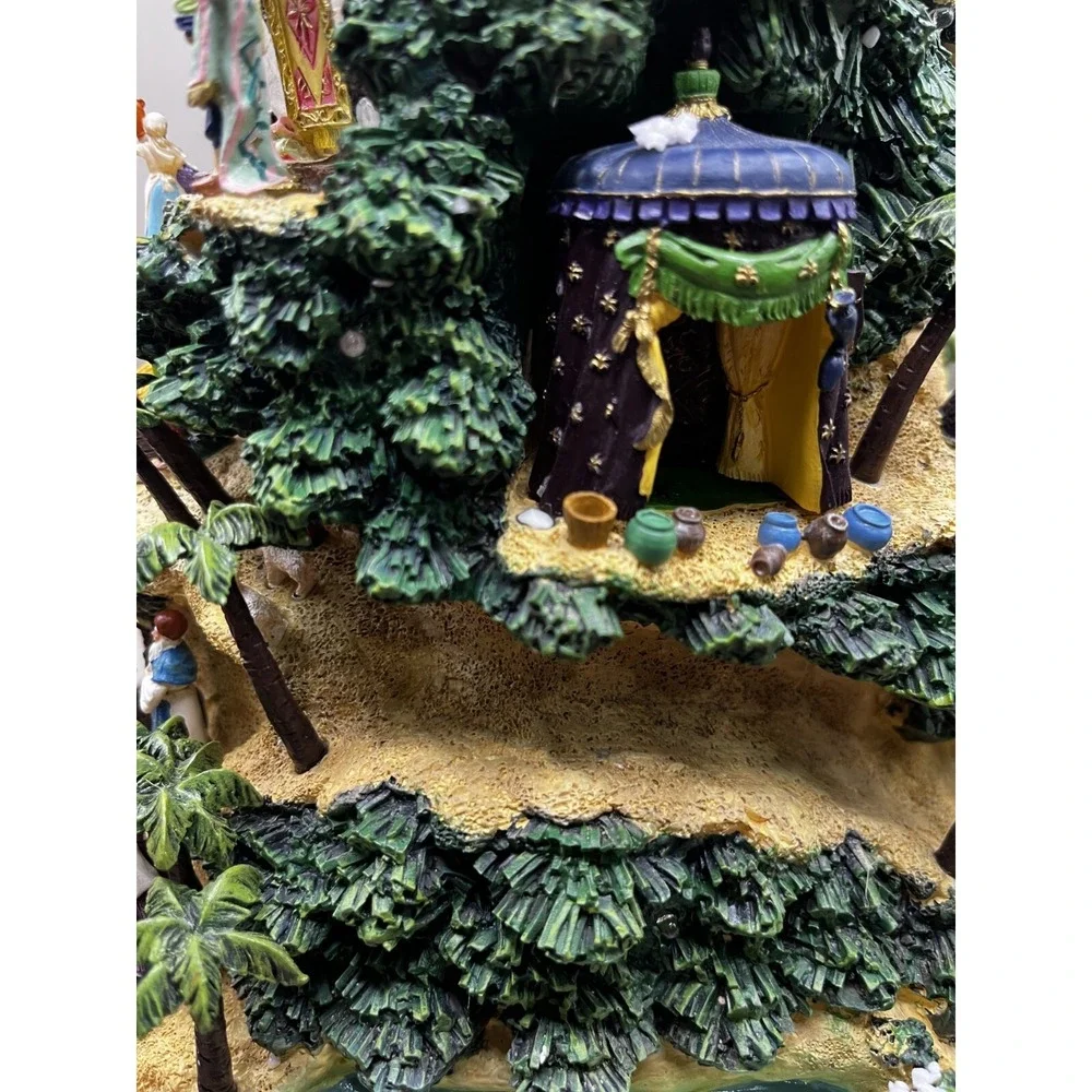 Thomas Kinkade Glory To The Newborn King Nativity Lighted Christmas Music Tree